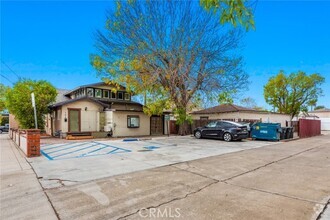 Building Photo - 505 N Glassell St