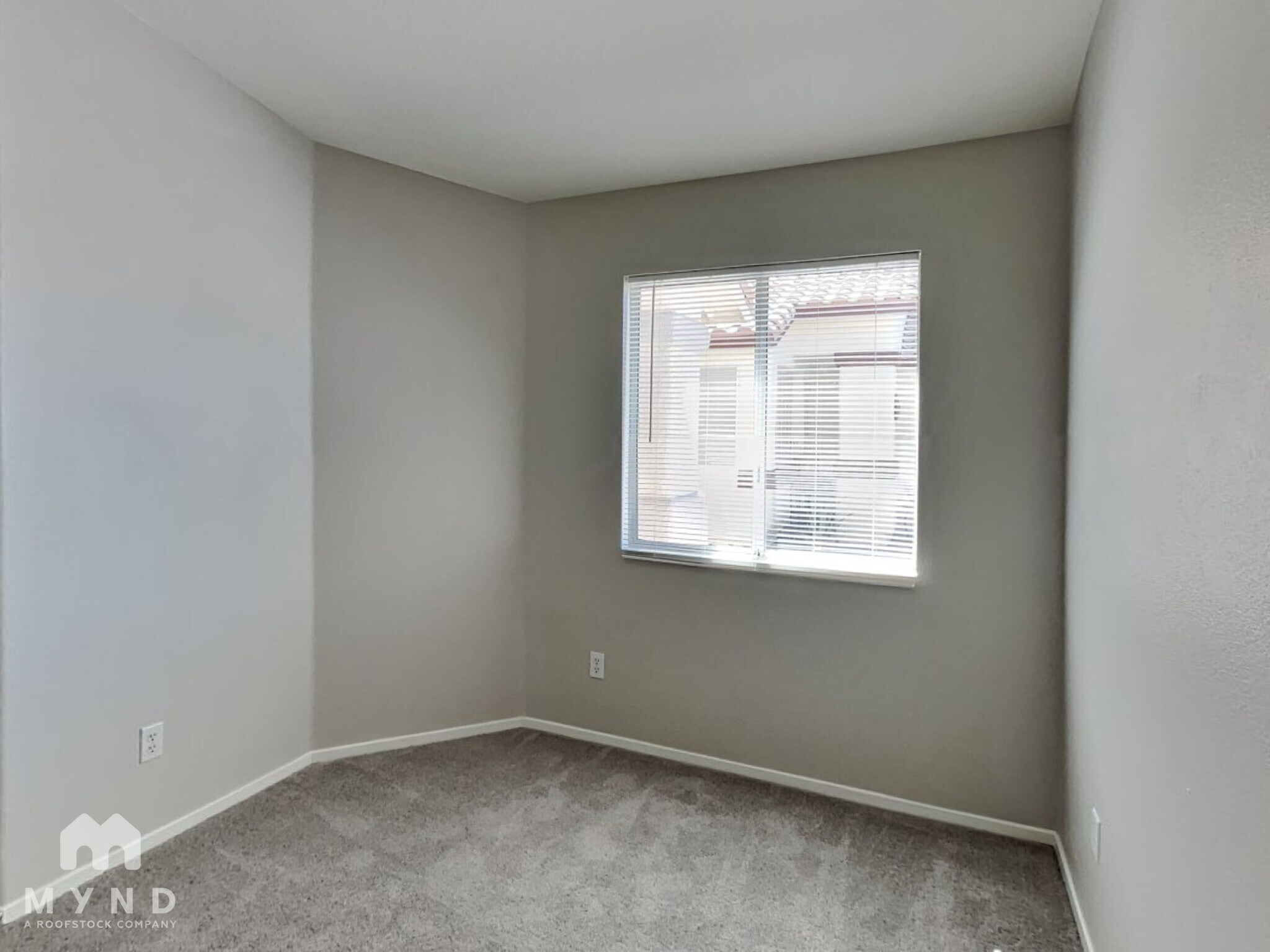 Building Photo - 2858 Mt Hope Dr