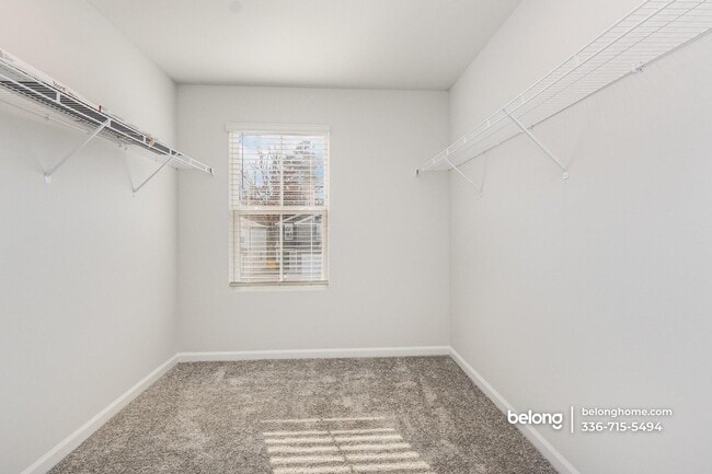 Building Photo - 1425 Rhodes Pond St