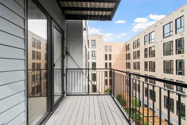 Building Photo - 30 Penniman Rd