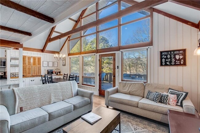 Building Photo - 3 Berkshire Ln