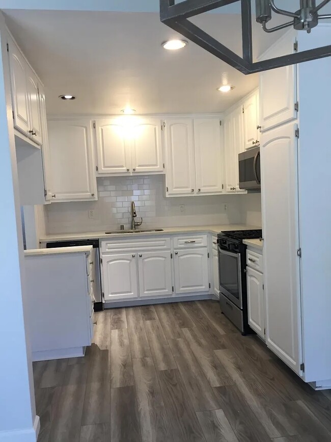 Building Photo - 25659 Palma Alta Dr