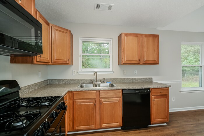 Building Photo - 1997 Cutters Mill Way