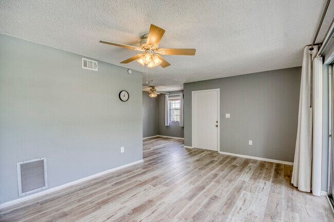 Building Photo - 12120 FL A1AAlt