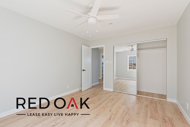 Building Photo - Cheerful, Newly Renovated Two Bedroom with...