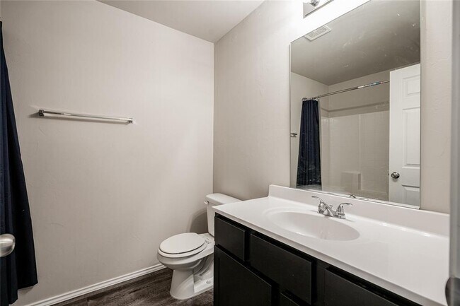 Building Photo - 10620 SW 23rd Ter