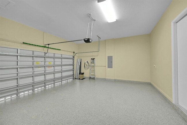 Building Photo - 4345 Key Lime Blvd