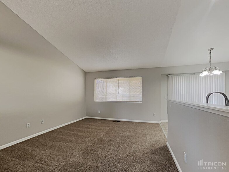 Building Photo - 8105 Shifting Sands Dr