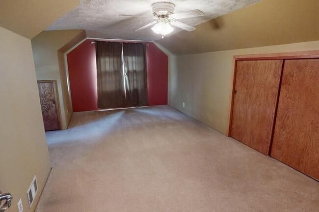 Building Photo - 7086 Spencer St