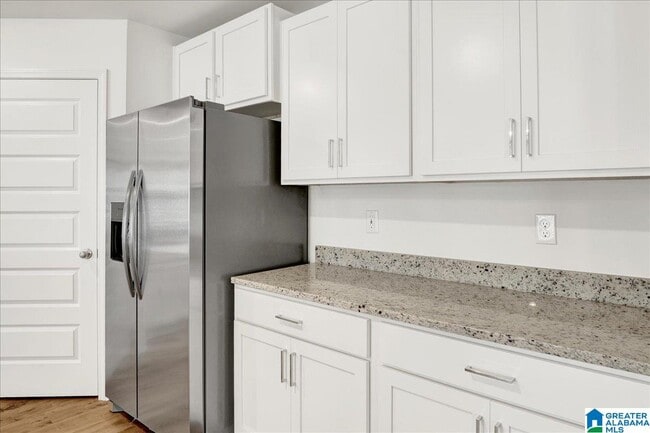 Building Photo - 283 Halifax Ln