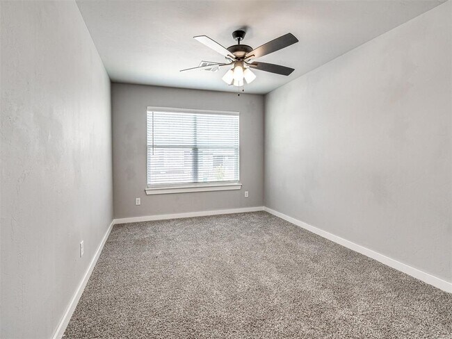 Building Photo - 8922 NW 109th Terrace