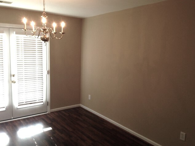 Building Photo - 250 White St