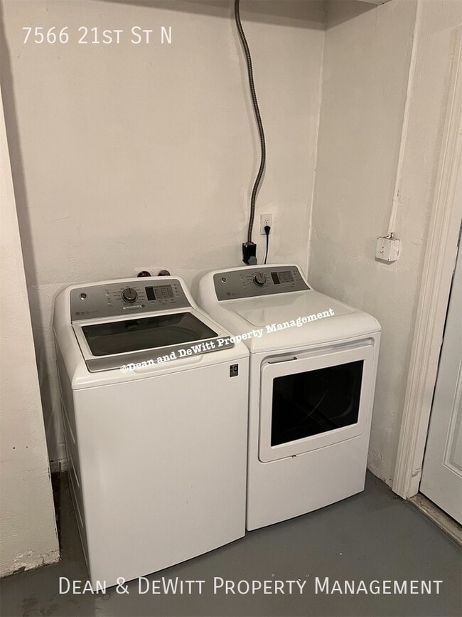 Building Photo - 7566 21st St N