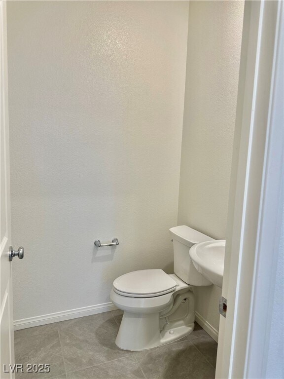 Building Photo - 9139 Surrey Wood St