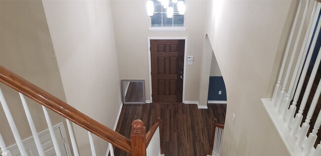 Building Photo - 3839 Landon Park Dr