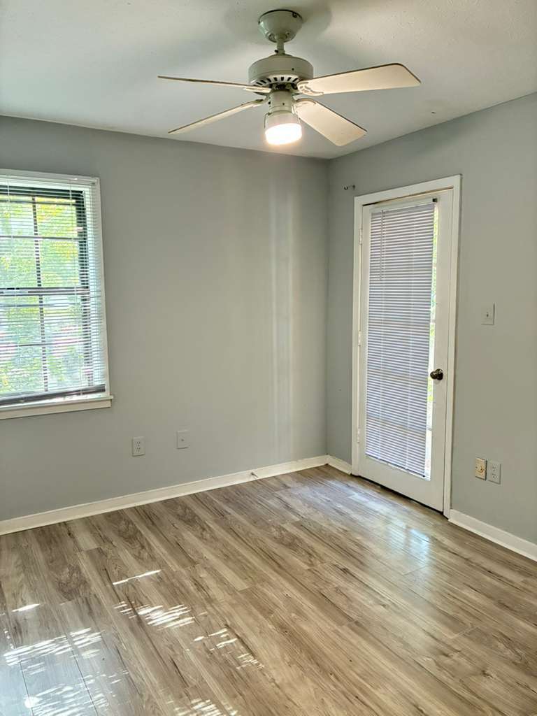 Building Photo - 560 Woodland Hills Pl