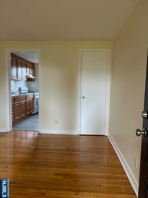 Building Photo - 425 Ridge Rd