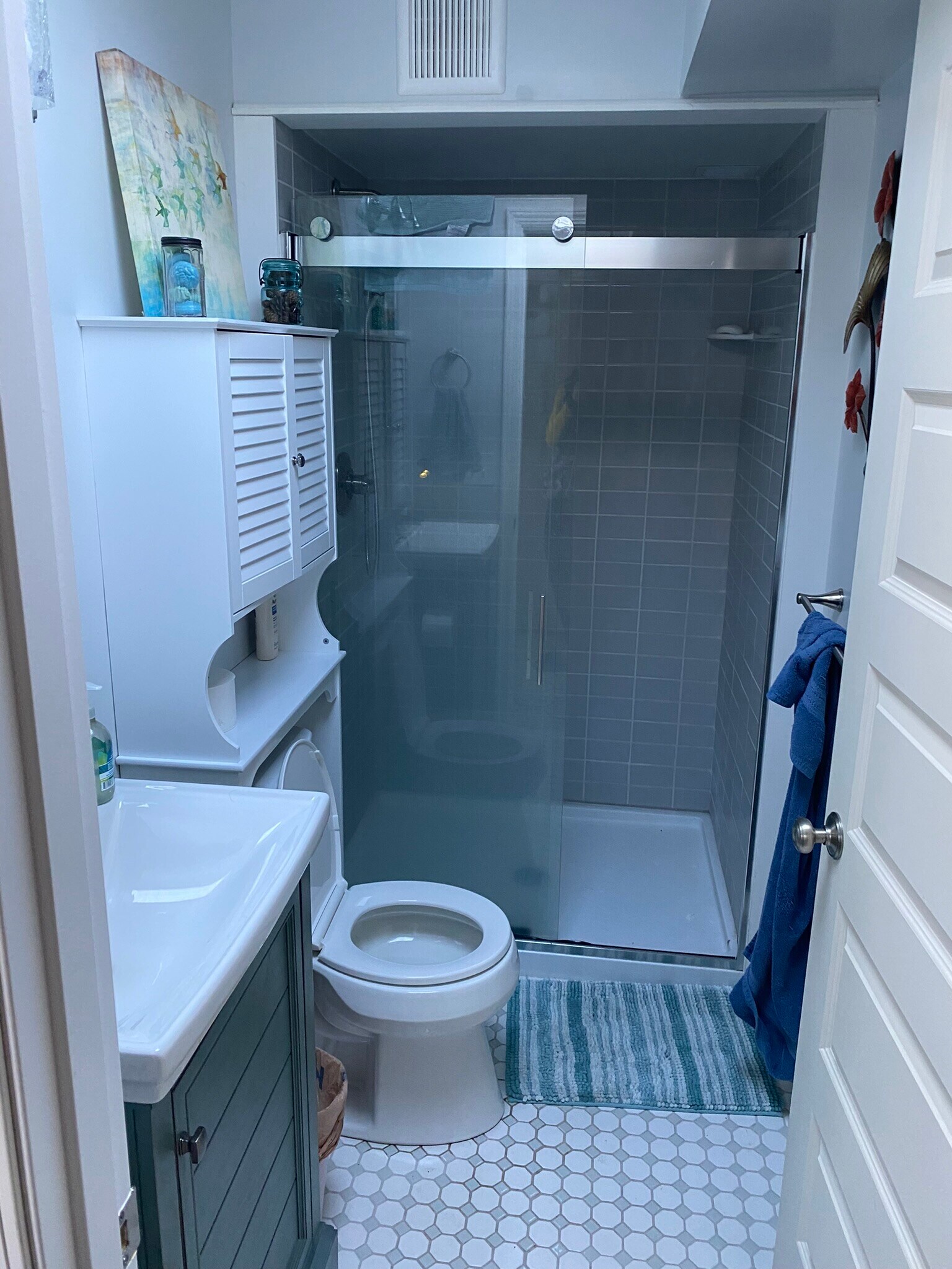 Building Photo - 425 5th St