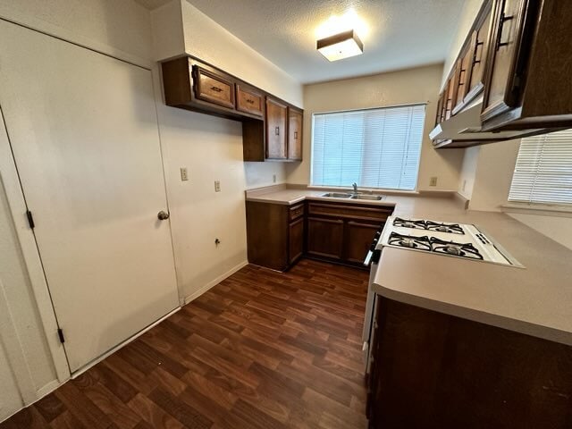 Building Photo - 2827 ANISE1