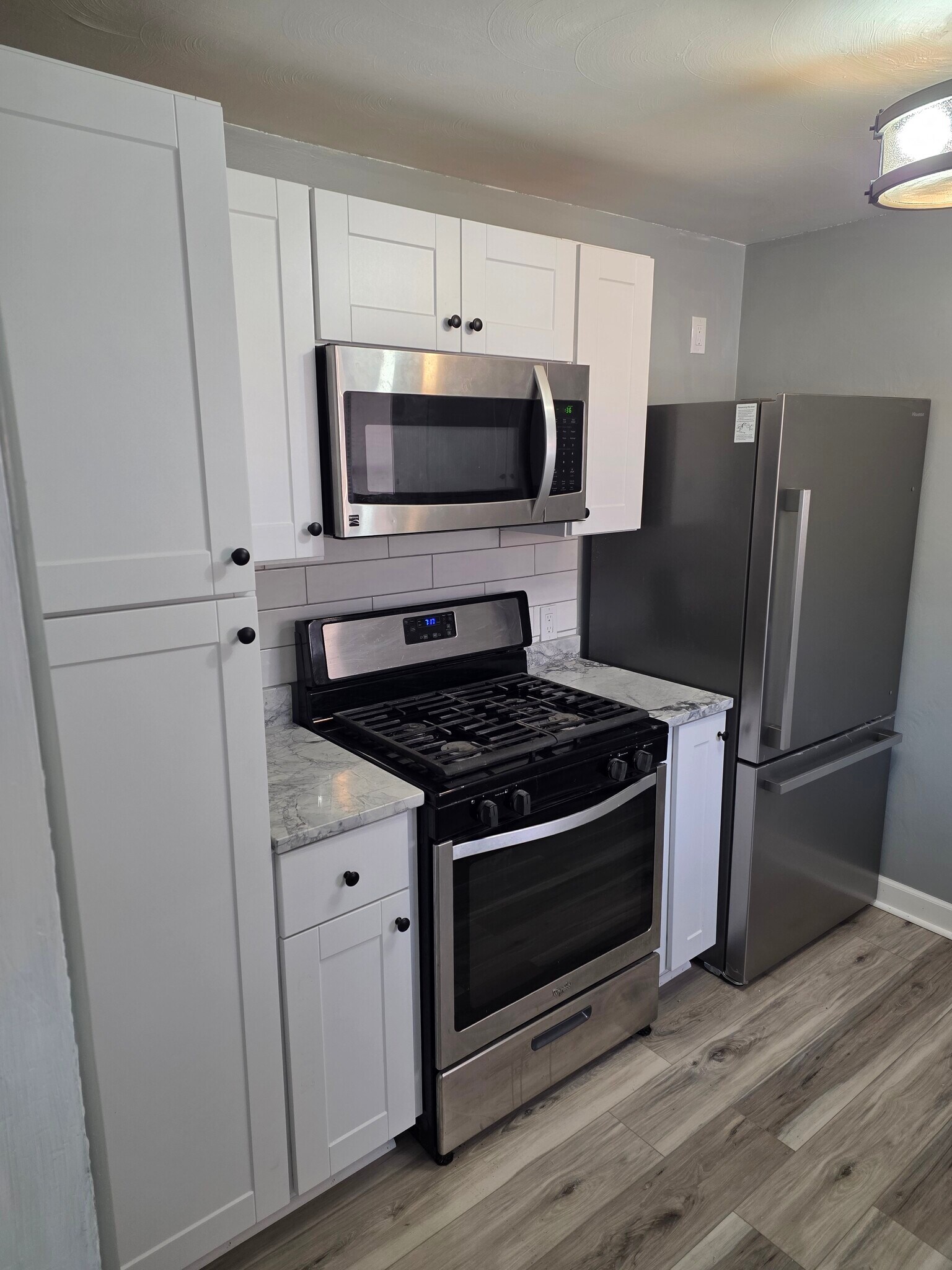 Building Photo - 5052 Azalea Dr