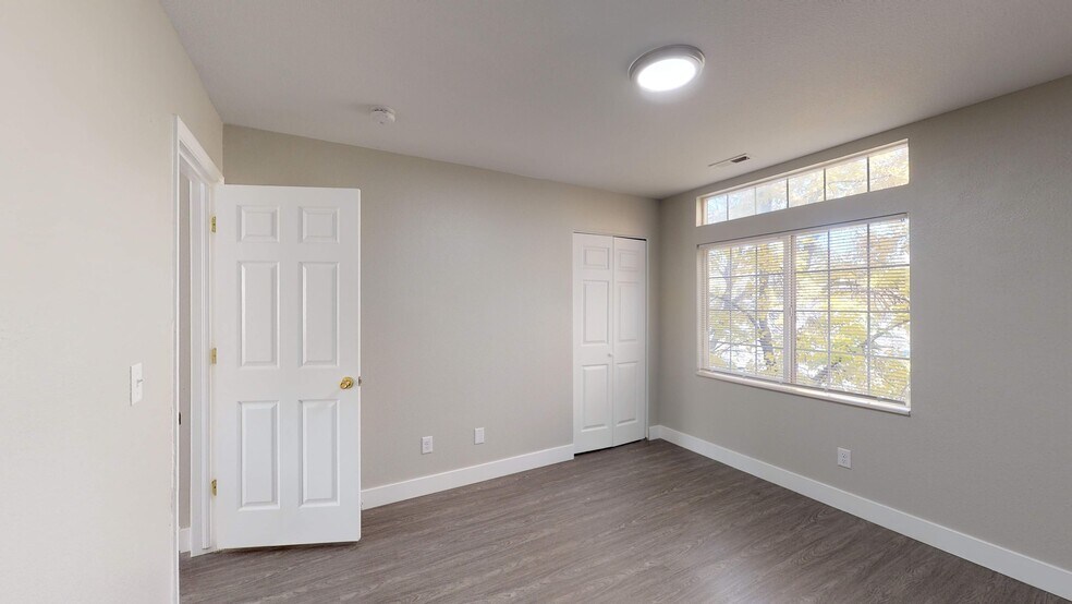 Bedroom 2 - 475 N Redwood Rd