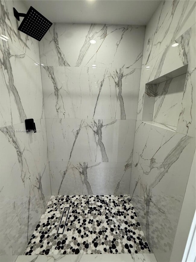 Building Photo - 9824 SW 26th Terrace