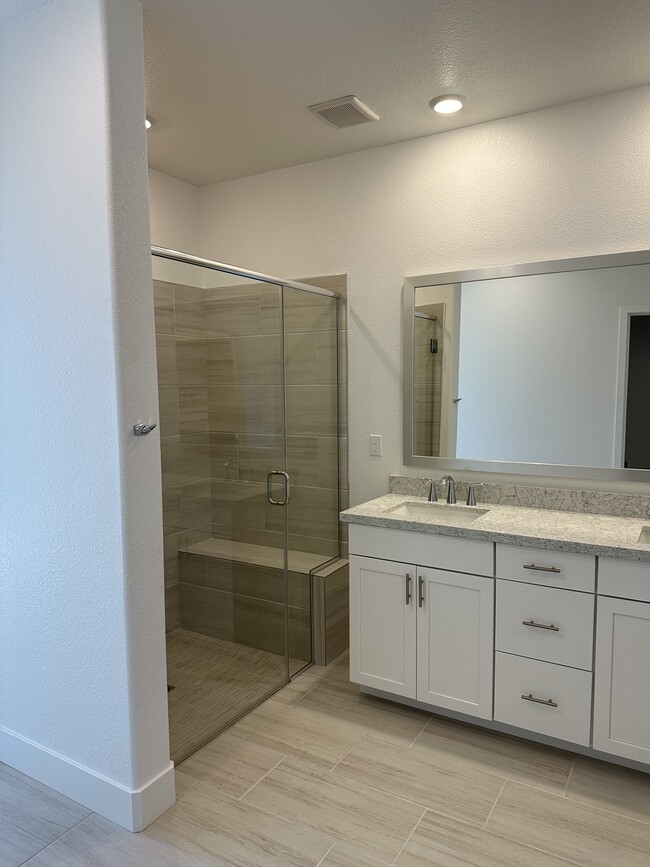 Building Photo - 2497 Denia Pl