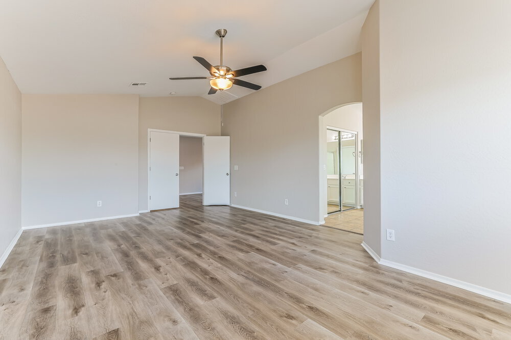 Building Photo - 35350 N Bandolier Dr
