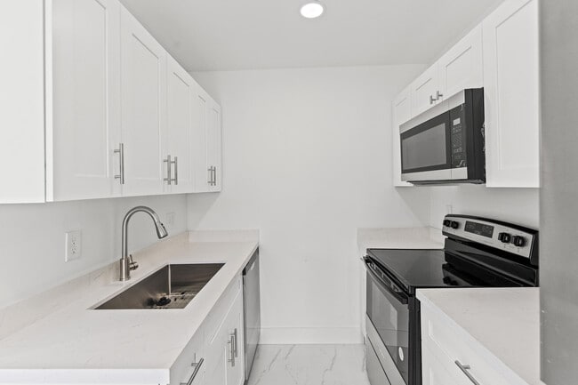 Building Photo - 4498 SW Port St Lucie Blvd