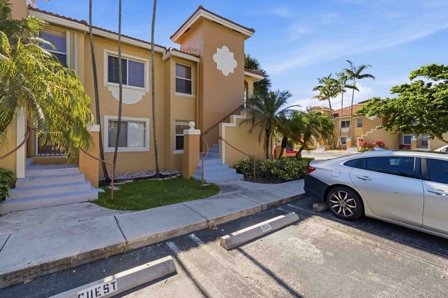 Building Photo - Beautiful Condo