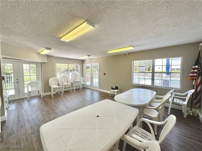 Building Photo - 441 Quail Forest Blvd