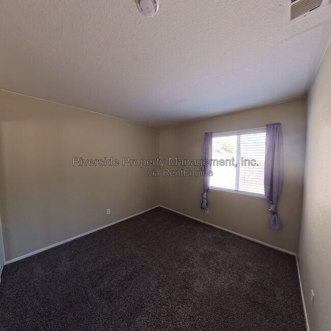 Building Photo - 25940 Xana Way