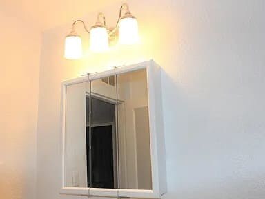 Building Photo - 1421 N Adams St