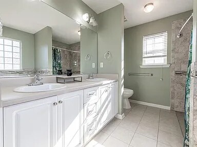 Building Photo - 1473 Oxpens Rd