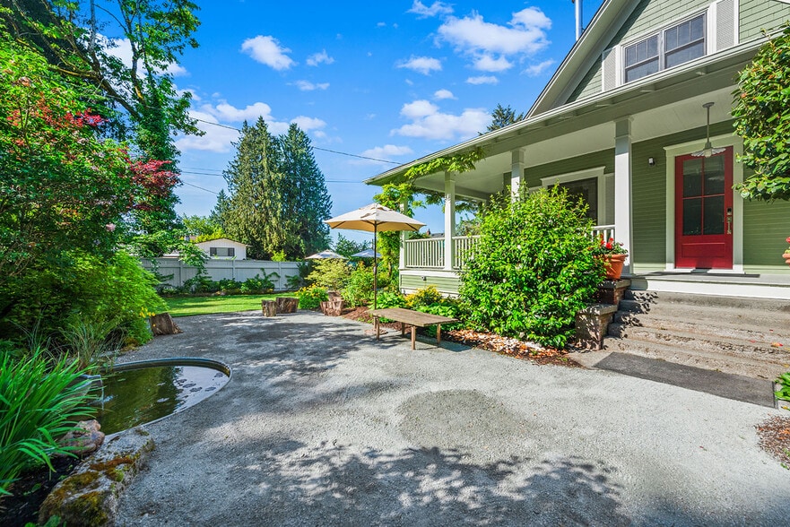 Building Photo - 7541 Seward Park Ave S