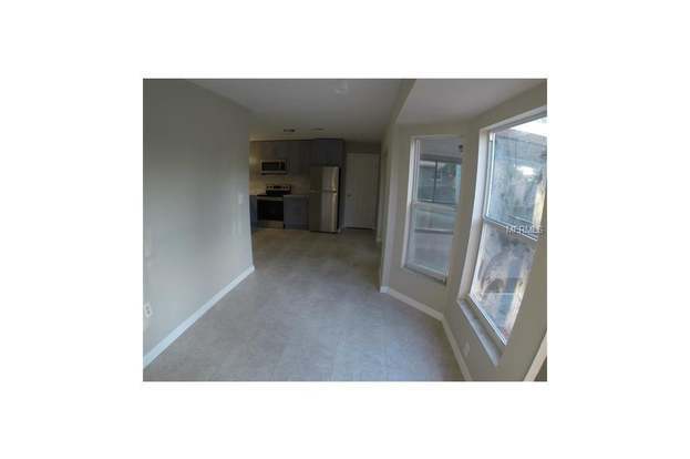 Building Photo - 1539 Tripoli St