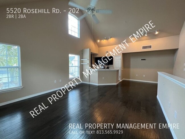 Building Photo - 5520 Rosehill Rd