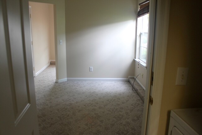Building Photo - 1218 Wordsworth Ct