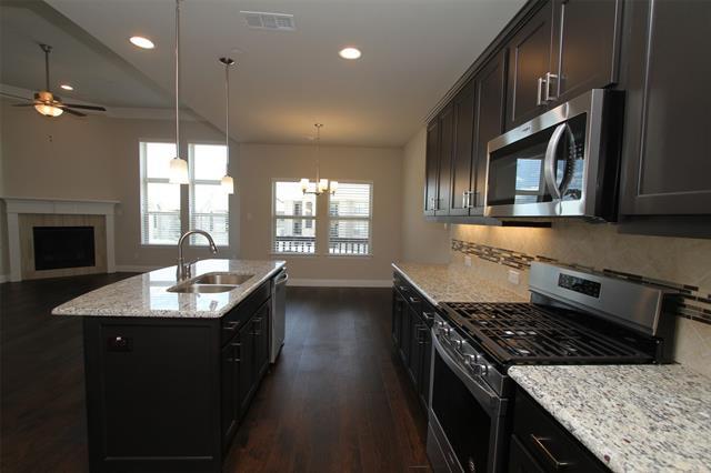 Building Photo - 2300 Southwick Dr