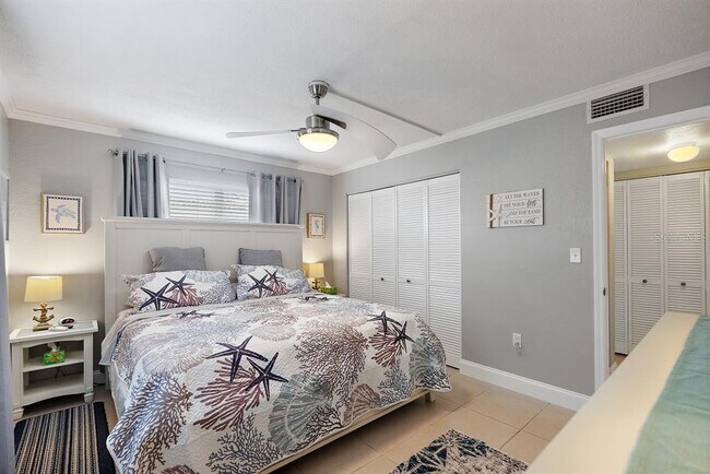 Building Photo - 11440 1st St E