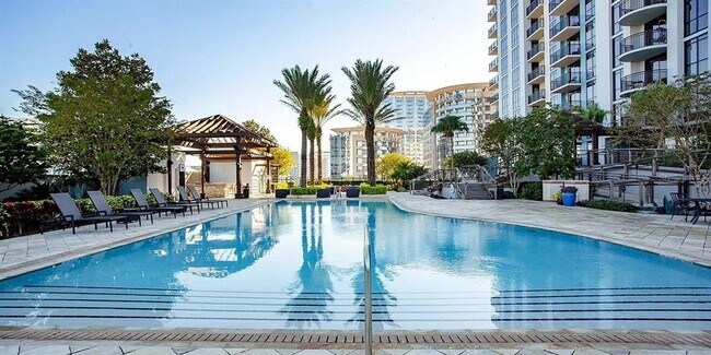 Building Photo - 55 W Church St