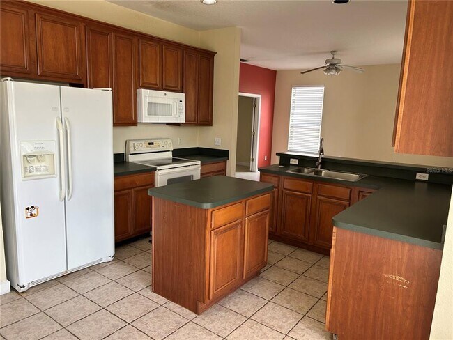 Building Photo - 6720 Imperial Oak Ln