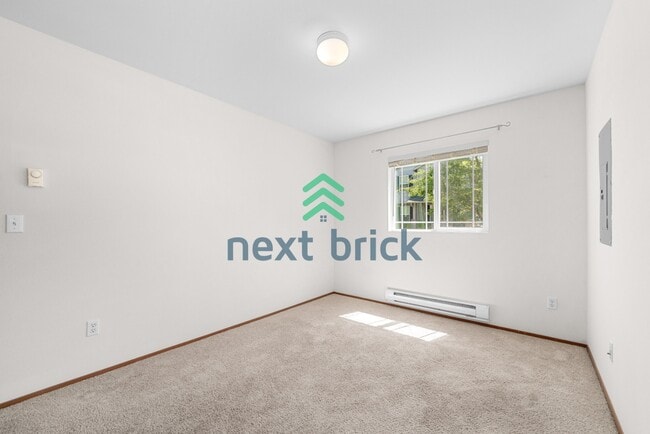 Building Photo - Charming Detached Cottage in Snoqualmie Ridge - Award Winning Schools!