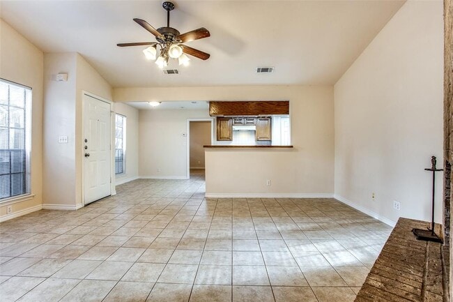 Building Photo - 8811 Clearbrook Trail