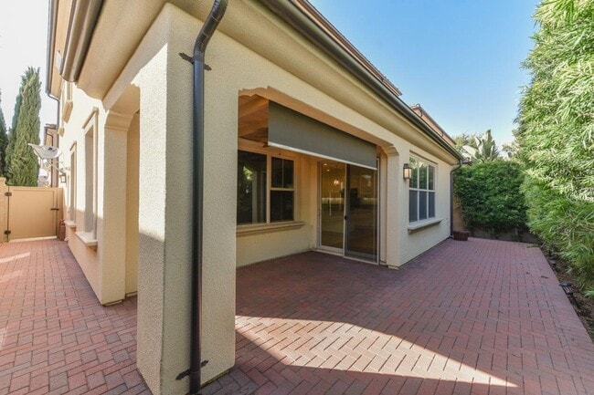 Building Photo - 3b/2.5b Cypress Village Irvine House for rent