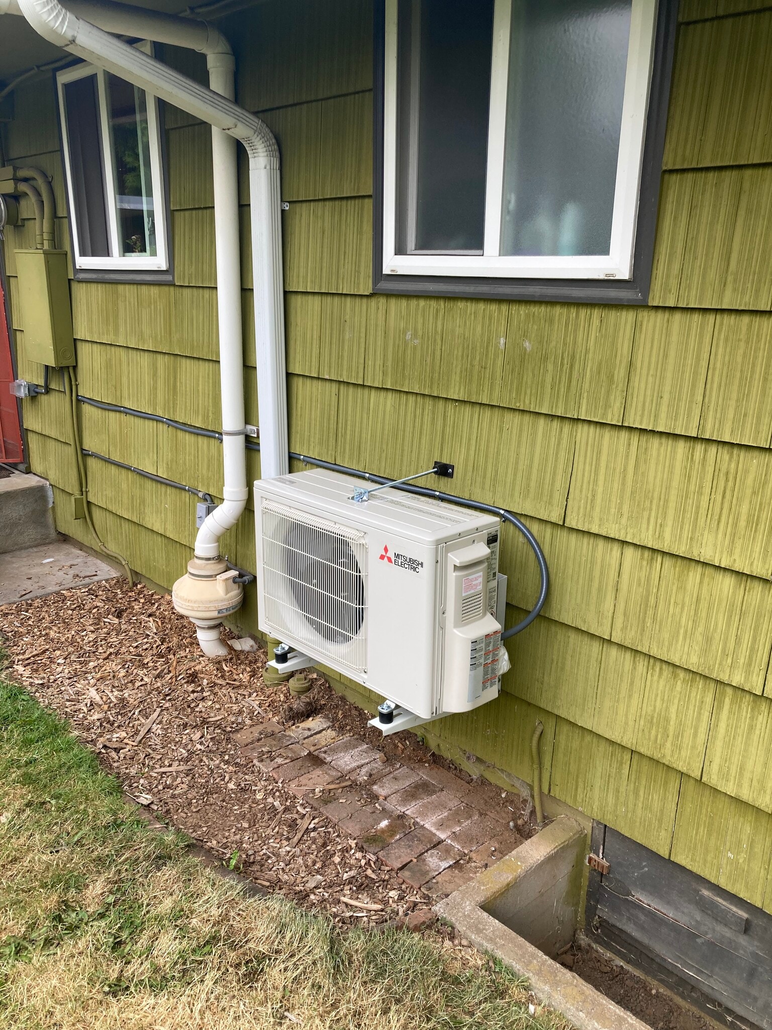 high efficiency AC&Heat - 5320 SE Schiller Street