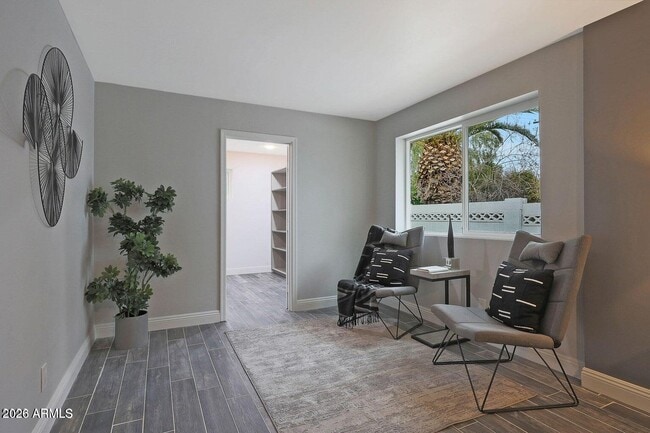 Building Photo - 8444 E Bonita Dr