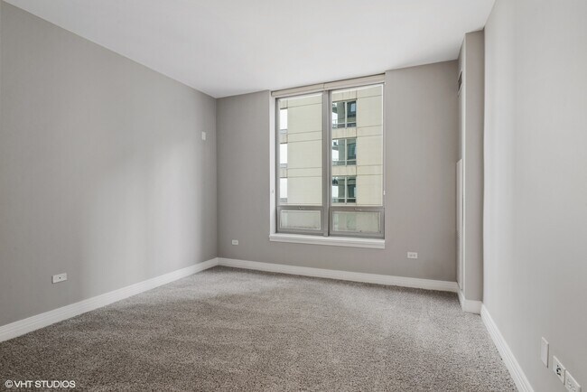 Building Photo - 600 N Lake Shore Dr