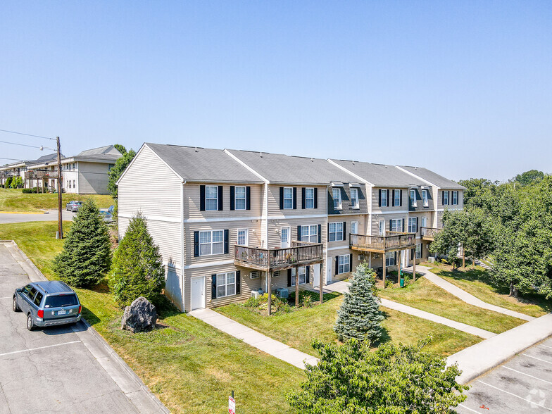 Building Photo - Copper Beech at Radford