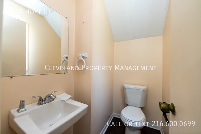 Building Photo - 8538 Hoyt Ct